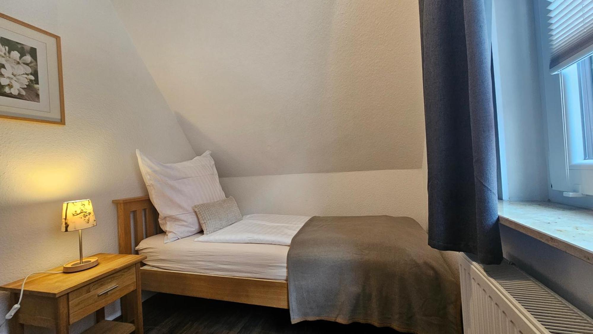 Pension Mondlicht Norddeich Norden Exteriör bild
